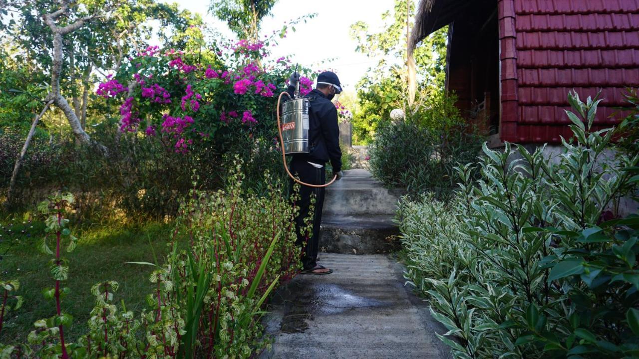 Bougainvillea Bungalow Batumadeg Exterior foto
