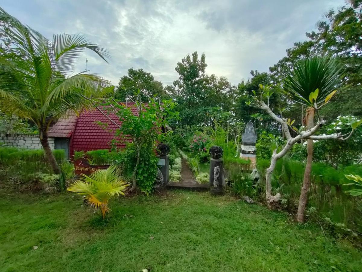Bougainvillea Bungalow Batumadeg Exterior foto