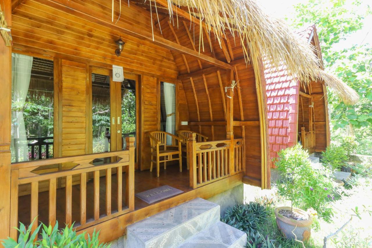 Bougainvillea Bungalow Batumadeg Exterior foto